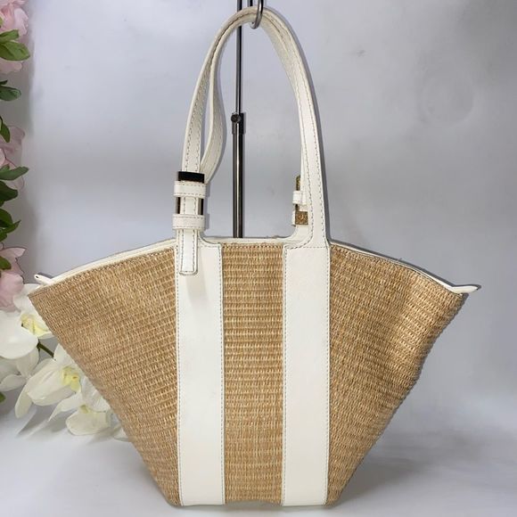 Urban Expressions Straw Tote Bag - Picture 1 of 8